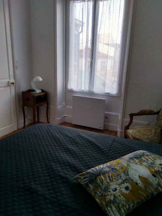 Appartement Au Calme Centre Ville A 2 Pas Du Vieux Marche Ла-Рошель Экстерьер фото
